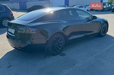 Ліфтбек Tesla Model S 2017 в Дніпрі