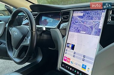 Лифтбек Tesla Model S 2013 в Львове