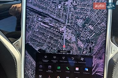 Лифтбек Tesla Model S 2017 в Кривом Роге