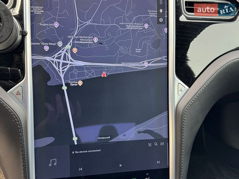 Лифтбек Tesla Model S 2017 в Киеве