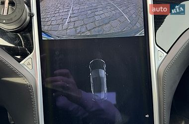 Лифтбек Tesla Model S 2017 в Киеве