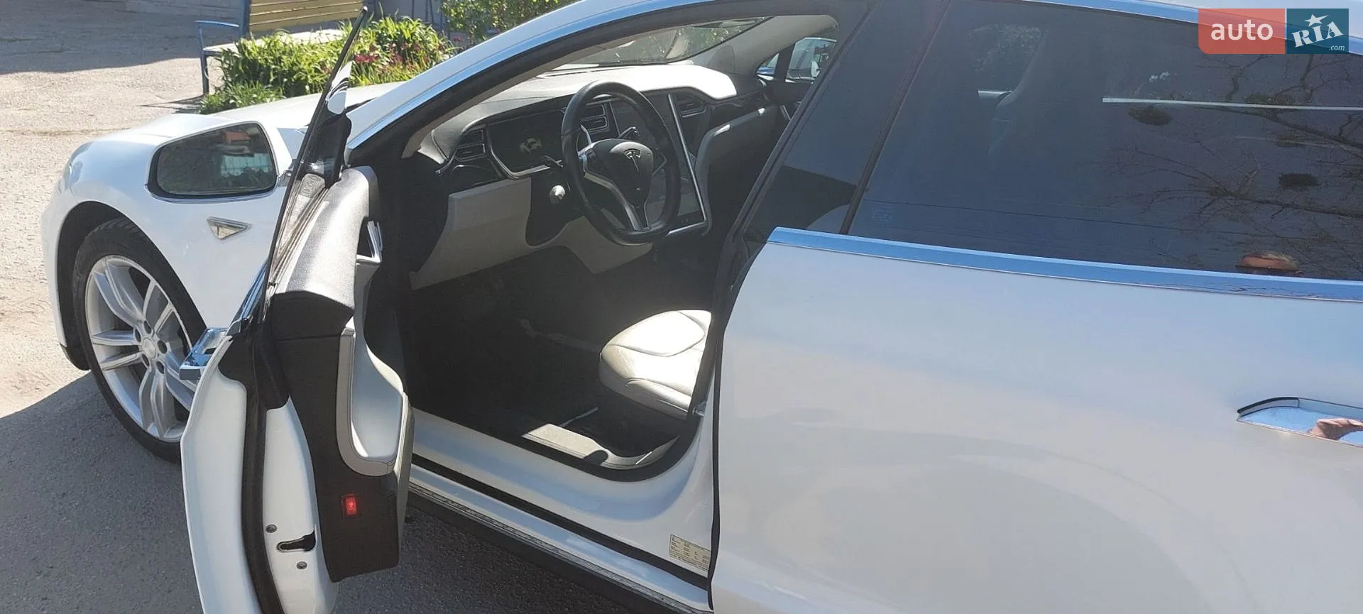 2013 Tesla Model S - мініатюра 11