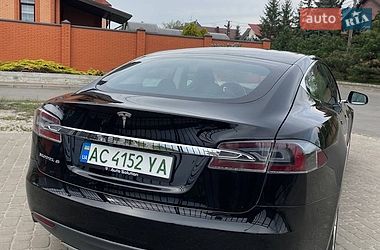 Ліфтбек Tesla Model S 2014 в Києві