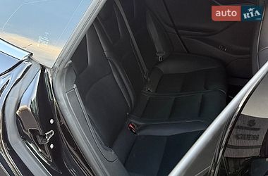 Лифтбек Tesla Model S 2018 в Киеве