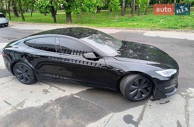 Лифтбек Tesla Model S 2021 в Львове