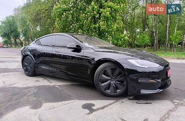 Лифтбек Tesla Model S 2021 в Львове