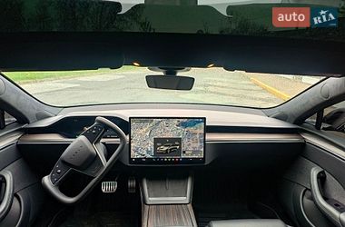 Лифтбек Tesla Model S 2021 в Львове