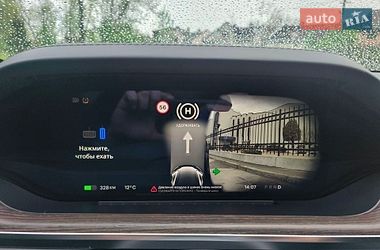 Лифтбек Tesla Model S 2021 в Львове
