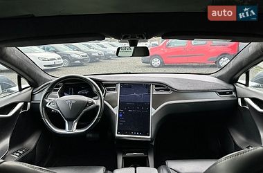 Ліфтбек Tesla Model S 2017 в Луцьку