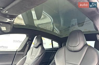 Ліфтбек Tesla Model S 2017 в Луцьку