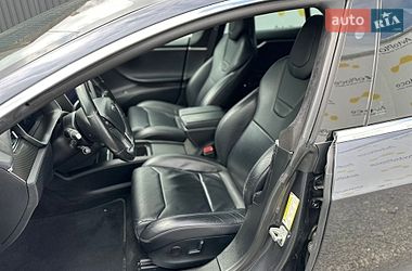 Ліфтбек Tesla Model S 2017 в Луцьку