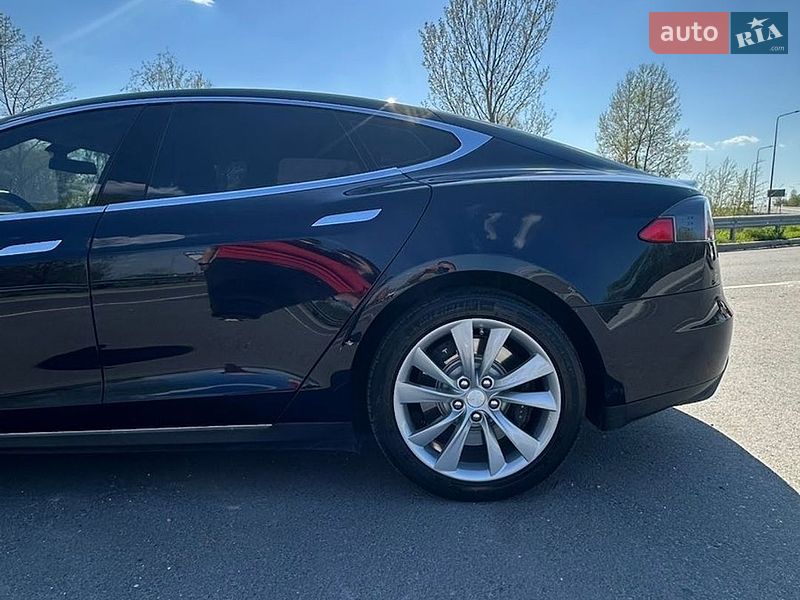Лифтбек Tesla Model S 2013 в Броварах фото 12 Лифтбек Tesla Model S 2013 в Броварах