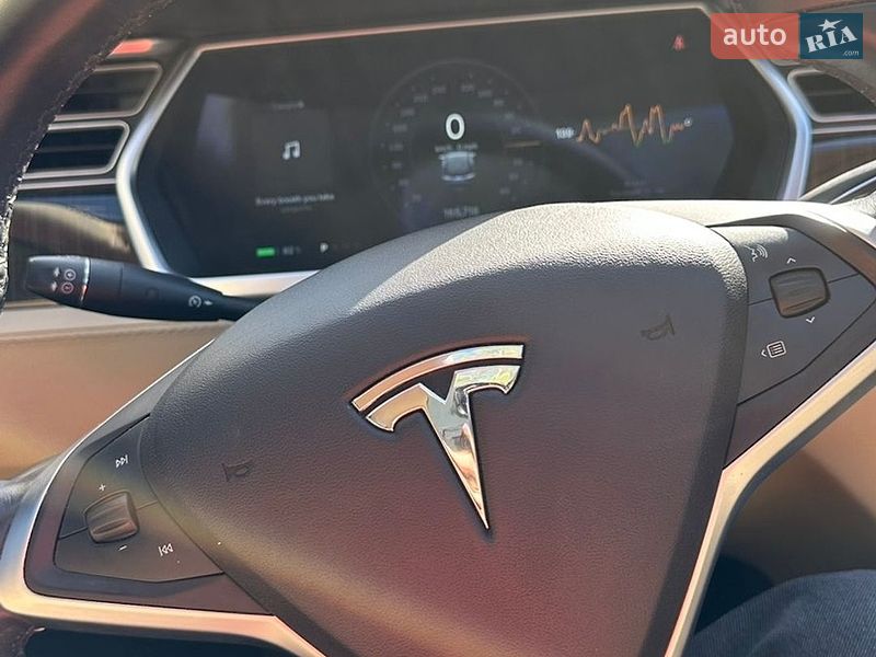 Лифтбек Tesla Model S 2013 в Броварах фото 34 Лифтбек Tesla Model S 2013 в Броварах