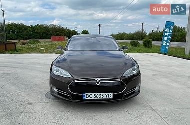 Ліфтбек Tesla Model S 2013 в Чорткові