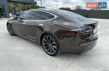 Ліфтбек Tesla Model S 2013 в Чорткові