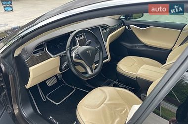 Ліфтбек Tesla Model S 2013 в Чорткові