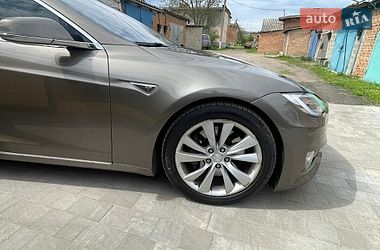 Лифтбек Tesla Model S 2016 в Полтаве фото 21 Лифтбек Tesla Model S 2016 в Полтаве