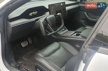 Лифтбек Tesla Model S 2021 в Каменском