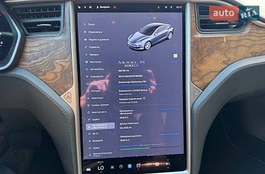 Лифтбек Tesla Model S 2019 в Луцке