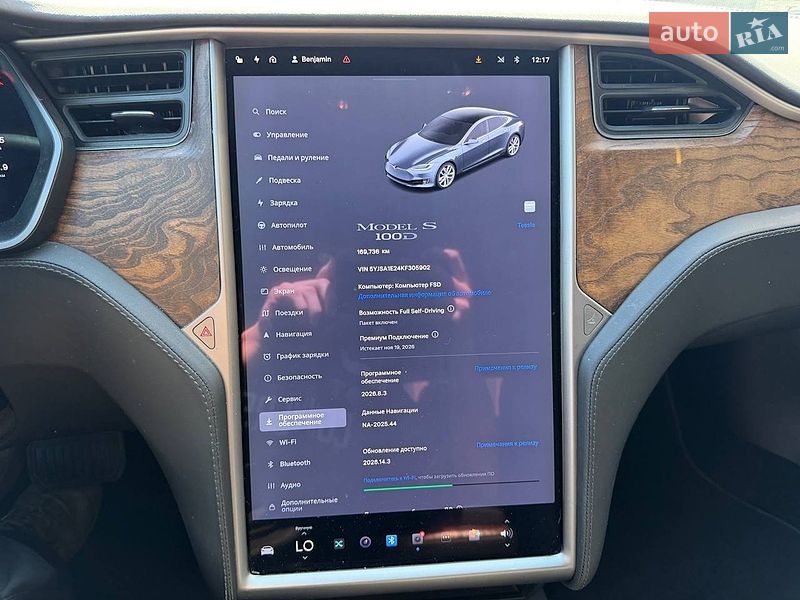 Лифтбек Tesla Model S 2019 в Луцке