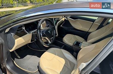 Ліфтбек Tesla Model S 2013 в Одесі фото 33 Ліфтбек Tesla Model S 2013 в Одесі