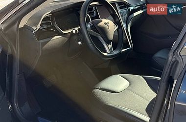 Ліфтбек Tesla Model S 2015 в Львові фото 11 Ліфтбек Tesla Model S 2015 в Львові