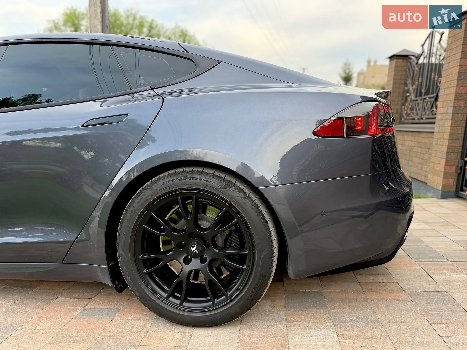 2021 Tesla Model S - мініатюра 8