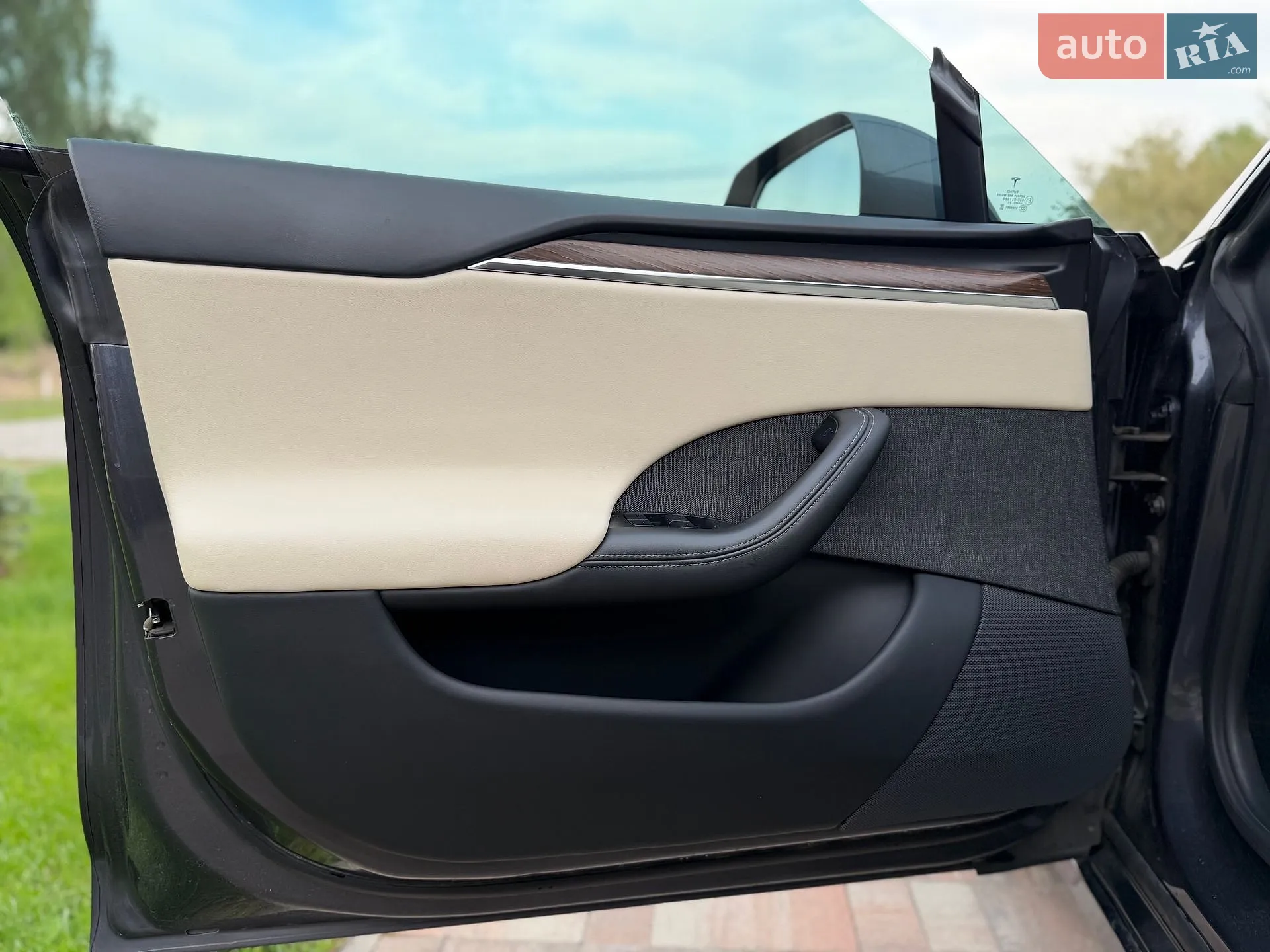2021 Tesla Model S - мініатюра 29