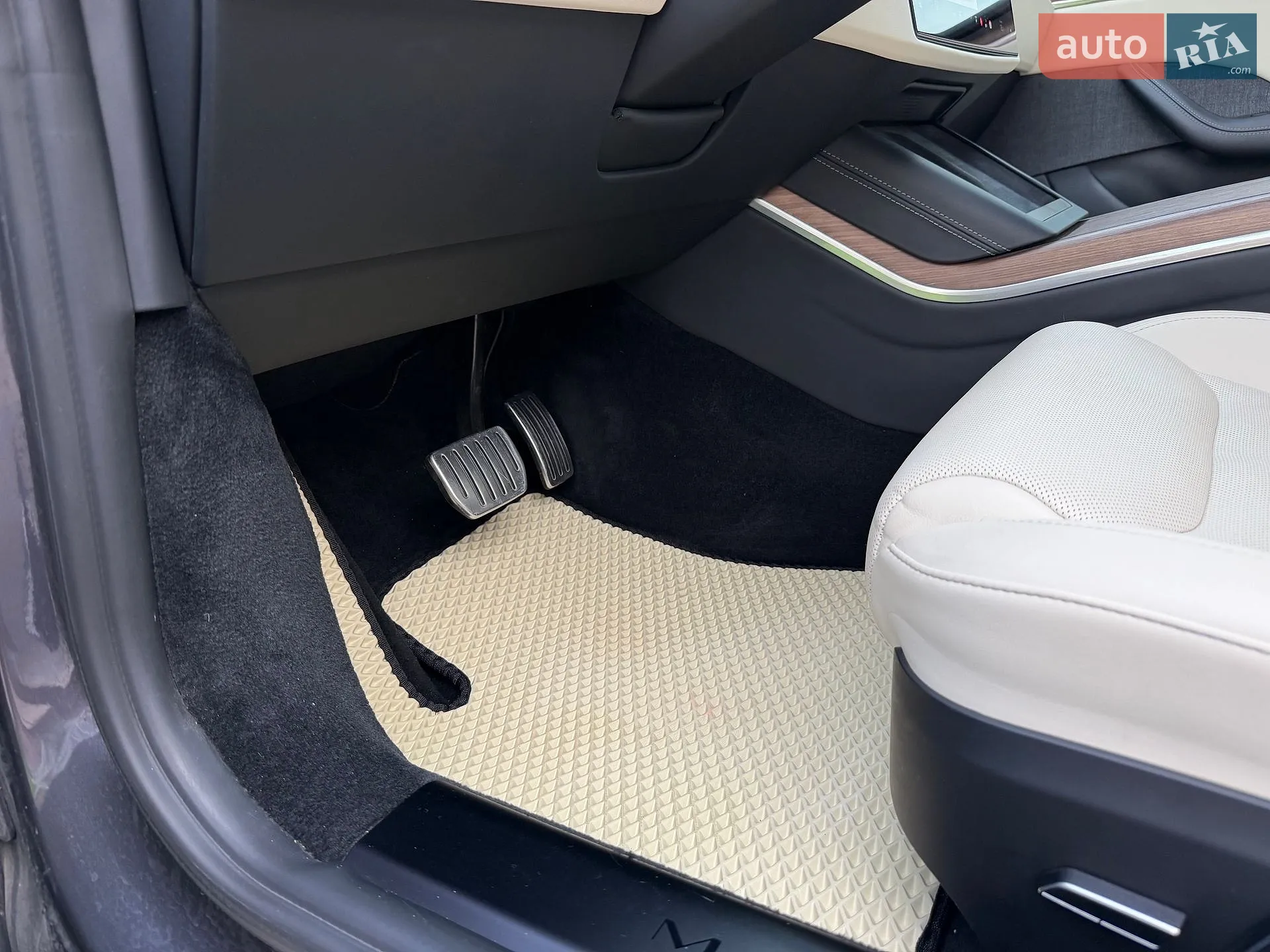 2021 Tesla Model S - мініатюра 35