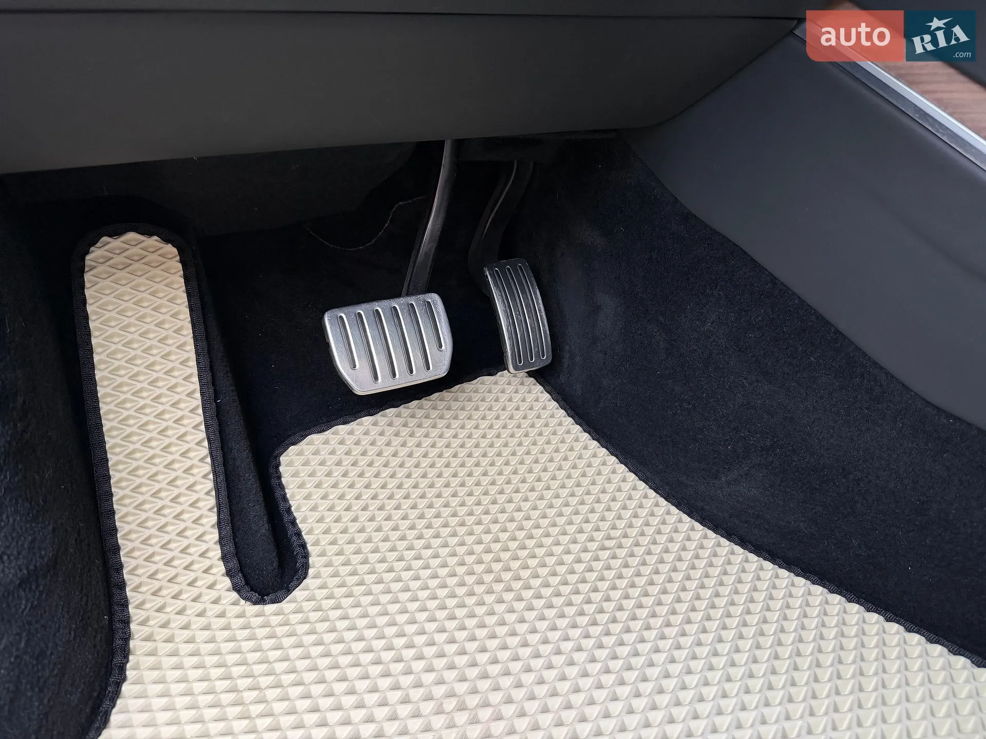 2021 Tesla Model S - мініатюра 36