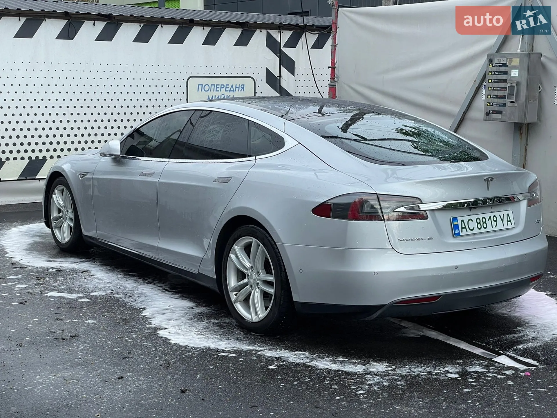 2016 Tesla Model S - мініатюра 12
