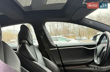 Ліфтбек Tesla Model S 2018 в Одесі