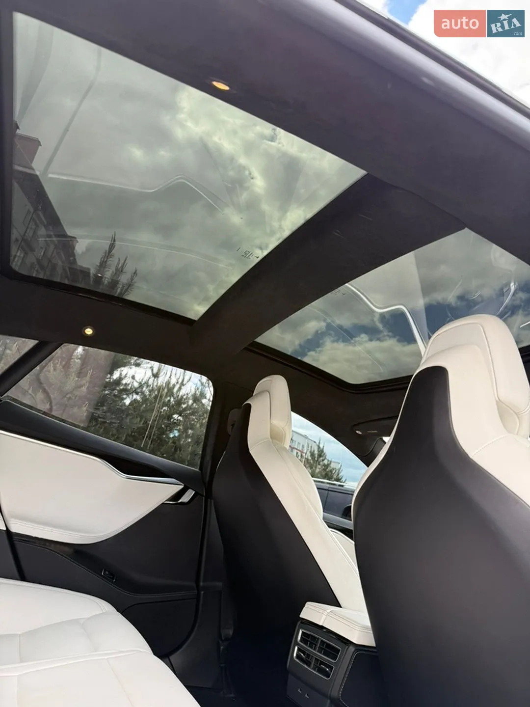 2017 Tesla Model S - мініатюра 15