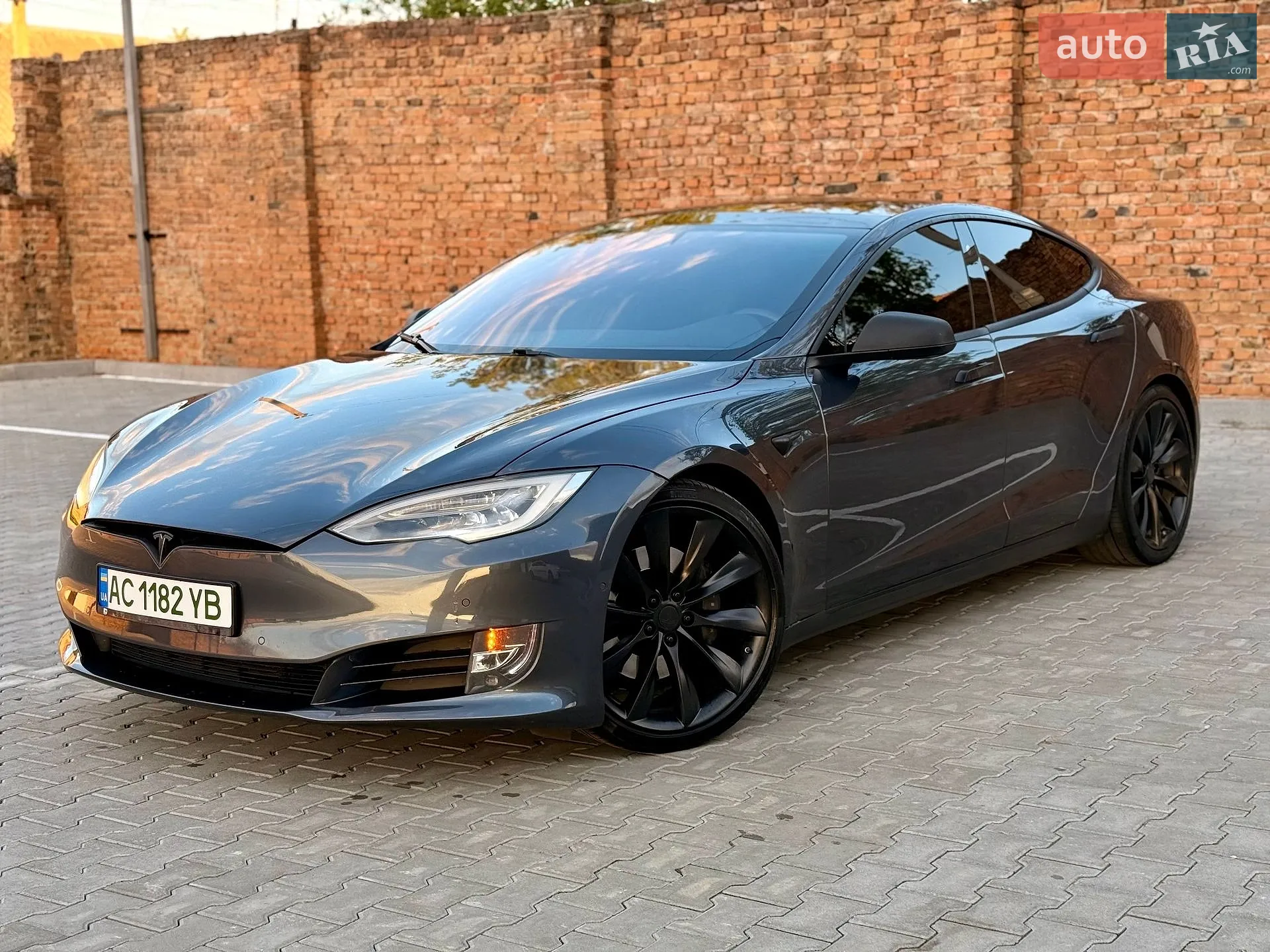2017 Tesla Model S - мініатюра 4