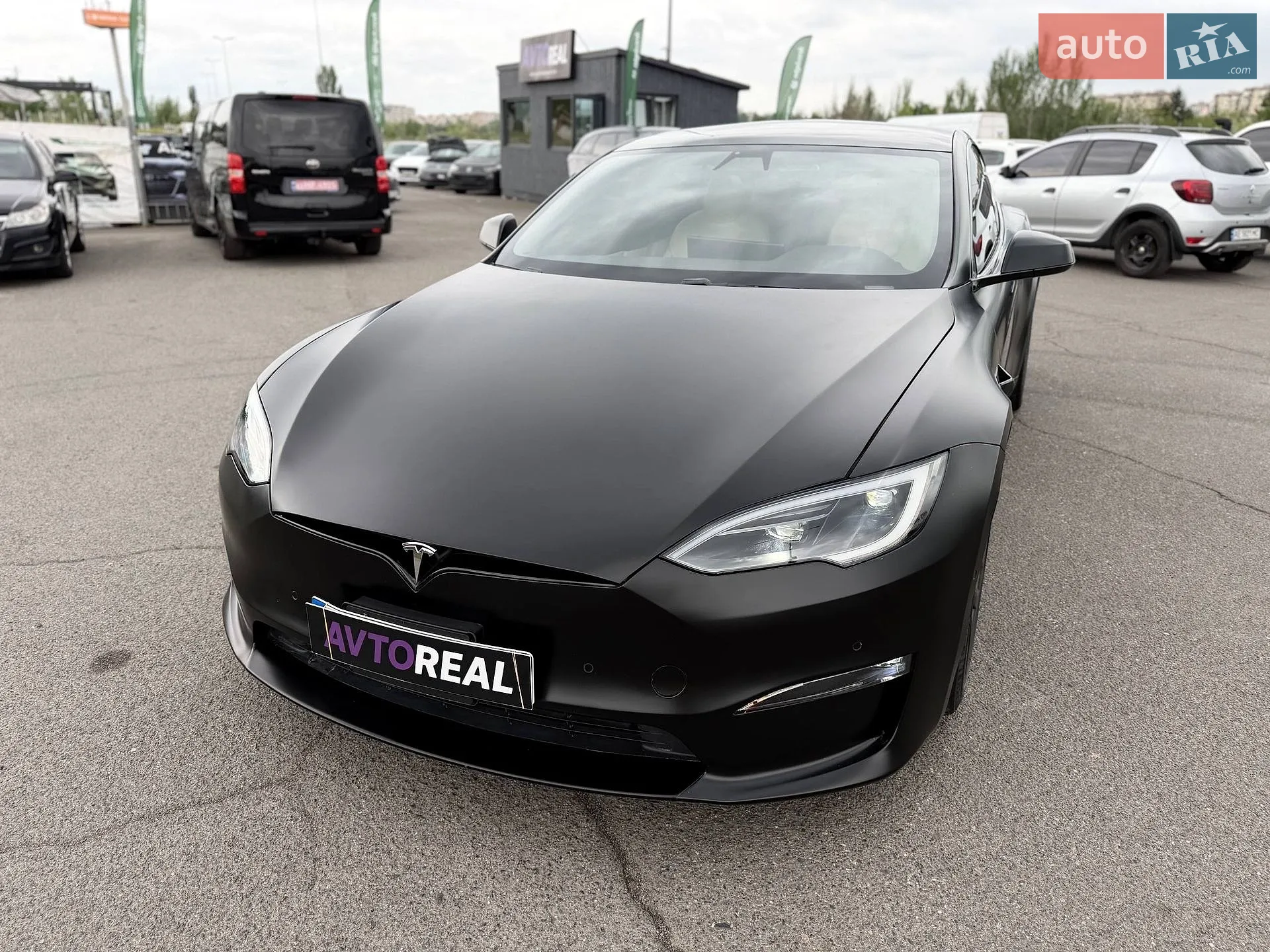 2022 Tesla Model S - мініатюра 15