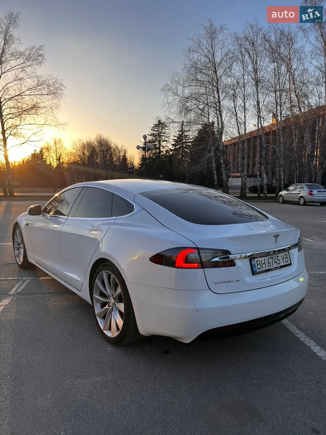 2016 Tesla Model S - мініатюра 9