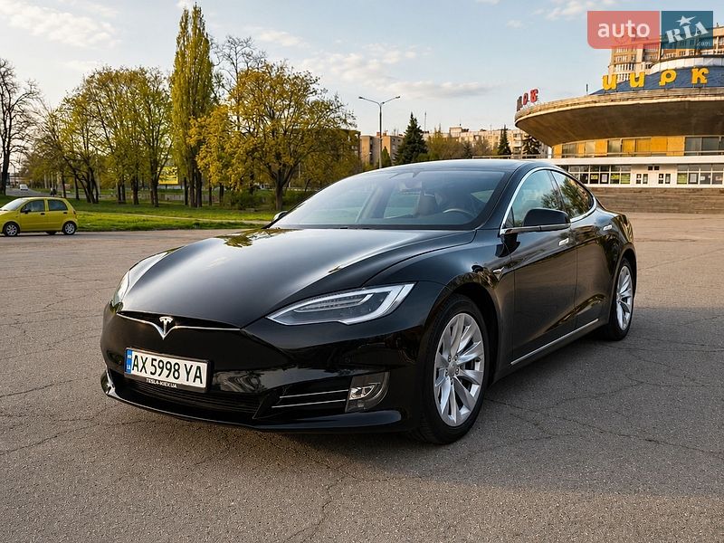 Tesla Model S 2018 Tesla Model S 2018
