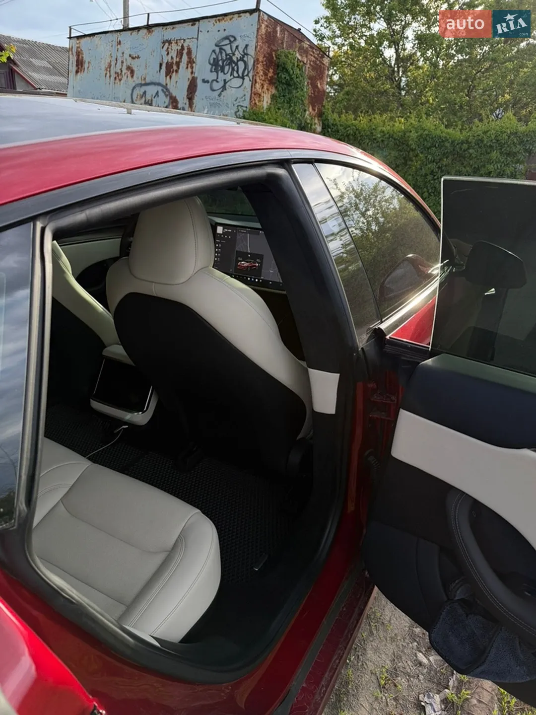 2023 Tesla Model S - мініатюра 21