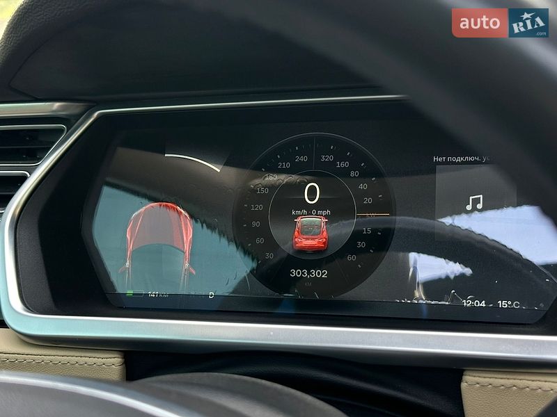 Лифтбек Tesla Model S 2014 в Ужгороде