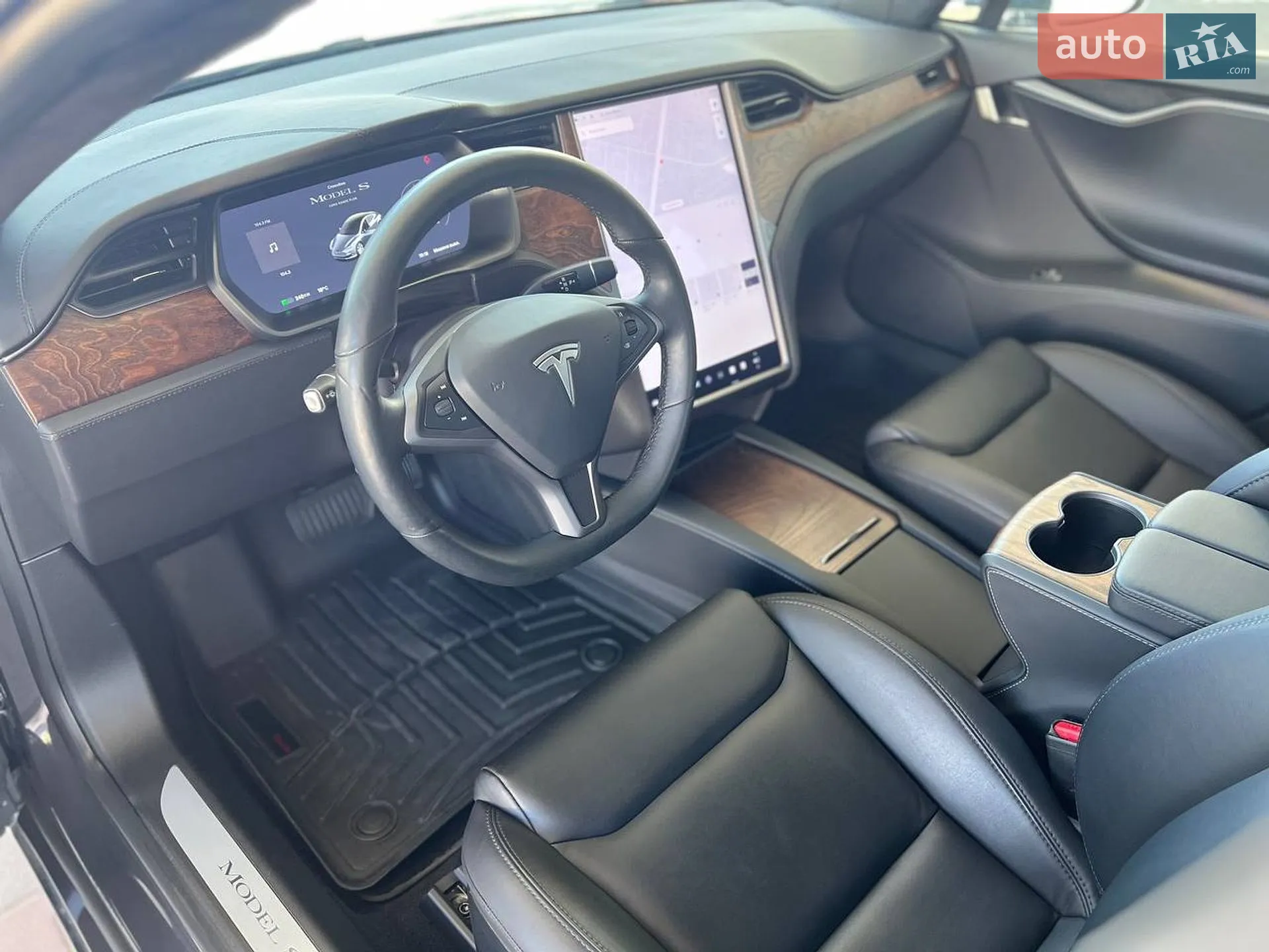 2020 Tesla Model S - мініатюра 18