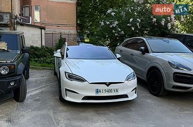 Лифтбек Tesla Model S 2021 в Киеве