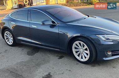 Ліфтбек Tesla Model S 2018 в Хмельницькому