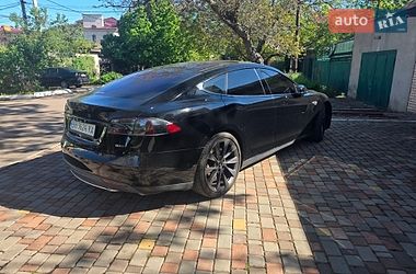 Лифтбек Tesla Model S 2015 в Одессе