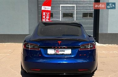 Лифтбек Tesla Model S 2018 в Киеве