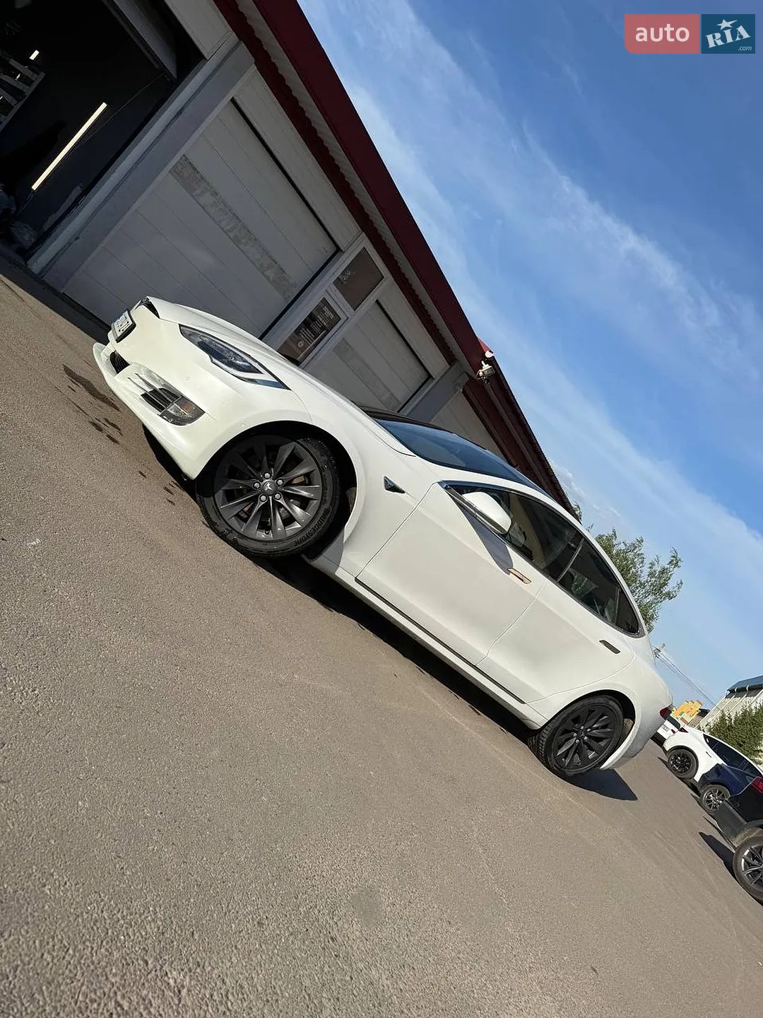 2018 Tesla Model S - мініатюра 10