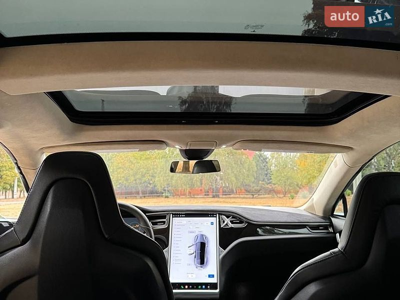 Лифтбек Tesla Model S 2014 в Харькове фото 18 Лифтбек Tesla Model S 2014 в Харькове