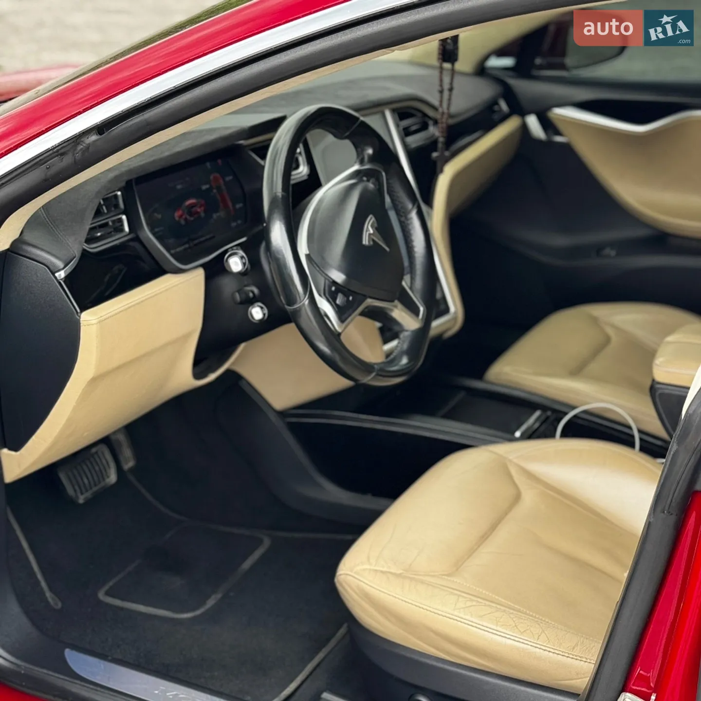 2015 Tesla Model S - мініатюра 24