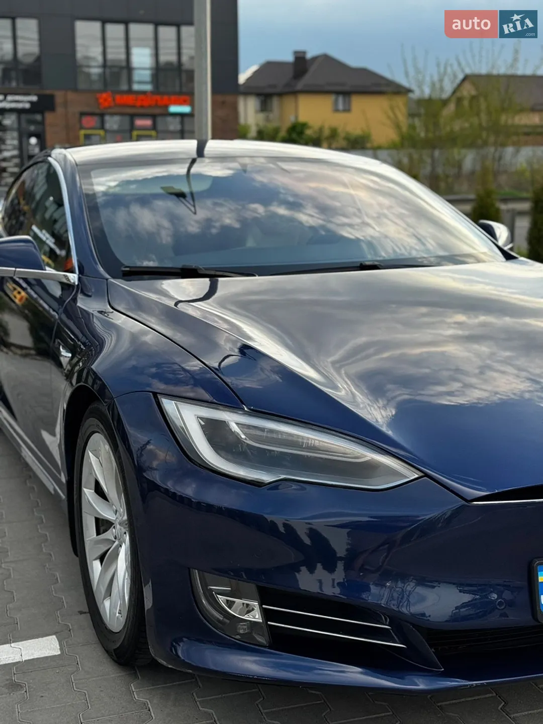 2016 Tesla Model S - мініатюра 3