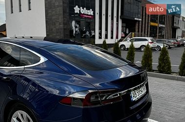 Лифтбек Tesla Model S 2016 в Виннице