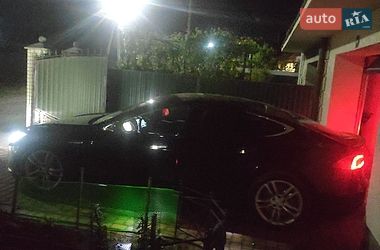 Лифтбек Tesla Model S 2013 в Коломые